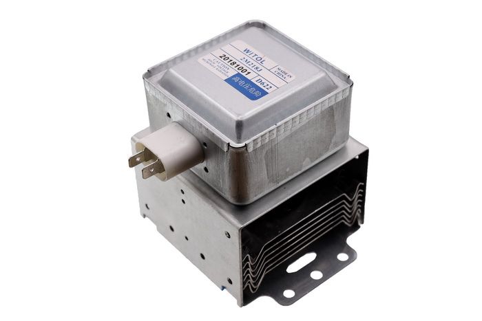 Магнетрон для мікрохвильової печі 90° 80х80 Witol 900W 2M218J