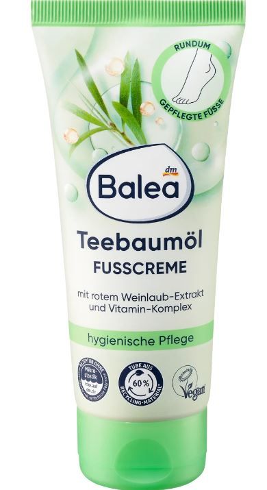 Крем для догляду за шкірою ніг Balea Fusscreme Teebaumol з олією чайного дерева 100мл Німеччина 4066447377262