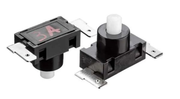 Натискна кнопка чорна 7.5х5мм 2А 250В без фіксації ON-(OFF) PBS-03A SPST 2pin Daier 1014187